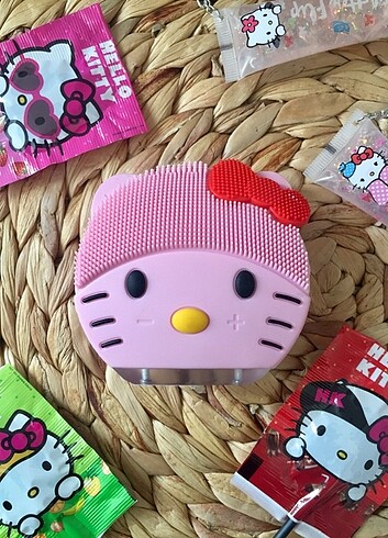 Hello Kitty Yüz Temizleme Cihazı 