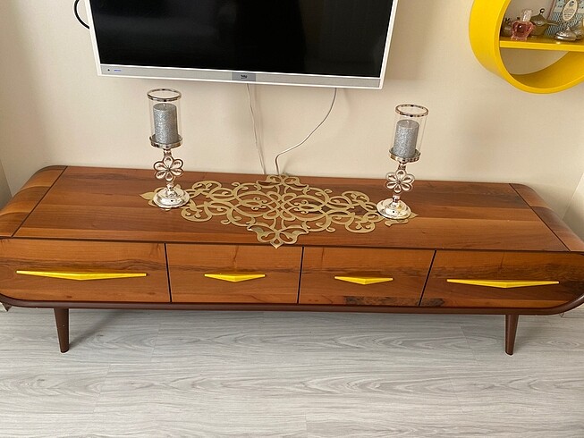 İki adet Aksesuar Mumluk