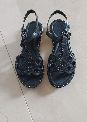 35 Beden Kız cocuk sandalet