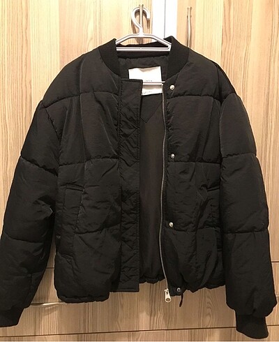 BERSHKA MONT