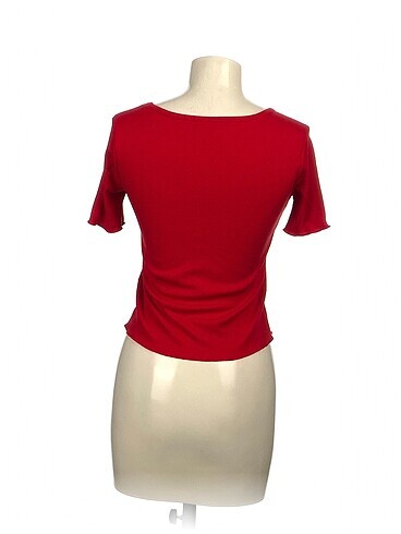 s Beden LC Waikiki T-shirt %70 İndirimli.