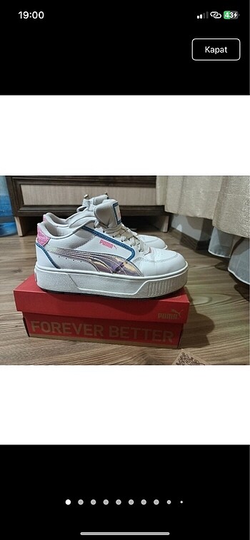 Sneaker