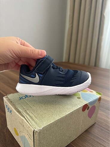22 Beden mavi Renk nike bebek ayakkabı
