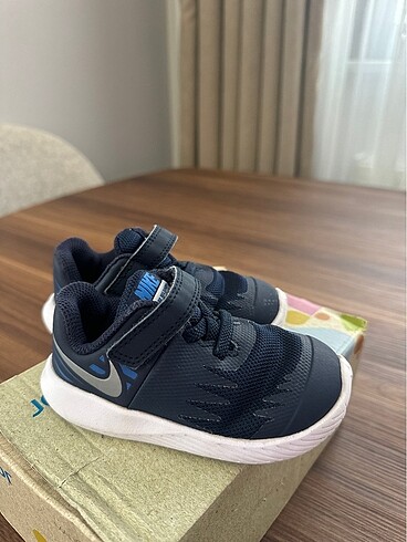 22 Beden nike bebek ayakkabı
