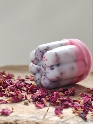 Rose Cake Candle