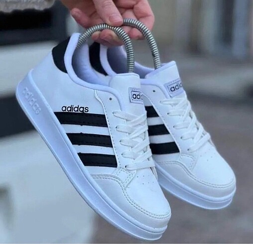 Adidas ayakkabı