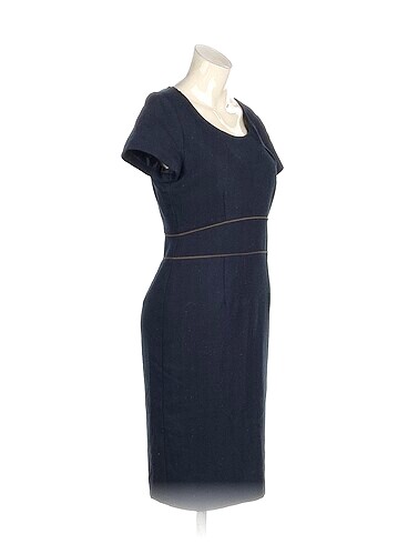 Vintage Love PreLoved Kısa Elbise %70 İndirimli.