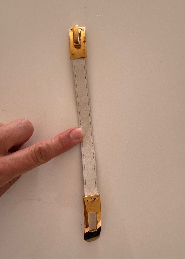 Guess orijinal Deri Bileklik - Görsel 4