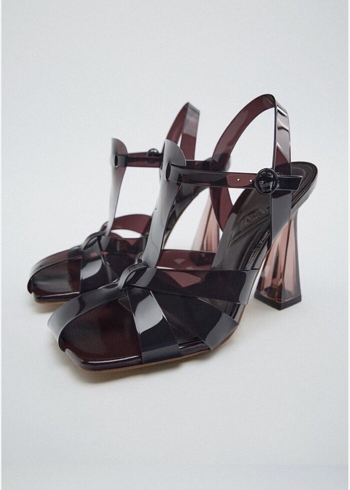 Zara vinil bantlı sandalet - Görsel 2