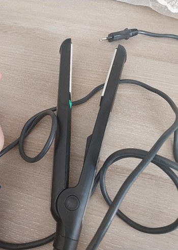 Dijital Ekranlı Beyaz Gri Saç Düzleştirici - Görsel 6