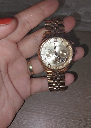 Altın Renkli Klasik Kadın Kol Saati Us Polo - Görsel 9