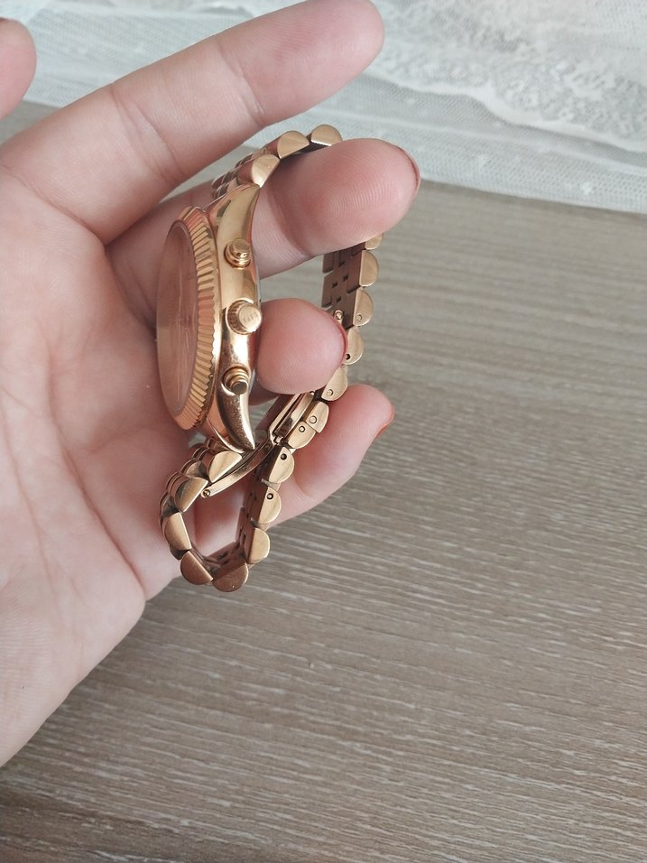 Altın Renkli Klasik Kadın Kol Saati Us Polo - Görsel 5