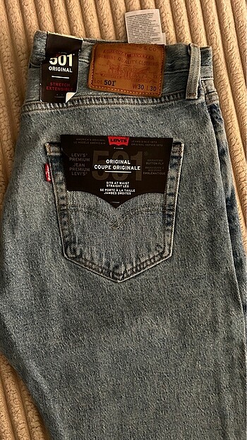 Orjinal etiketli levis