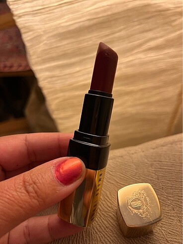 Bobbie brown red berry