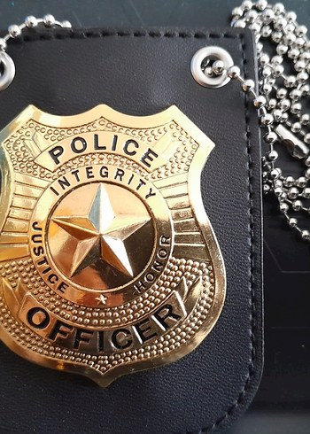 Altın Renk Parlak Polis Rozeti - Görsel 2