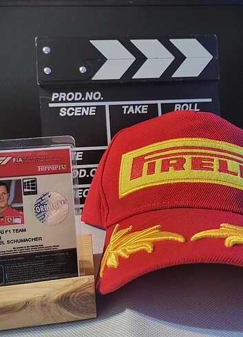 Pirelli Formula 1 Michael Schumacher Orjinal Lisanslı Şapkalar 