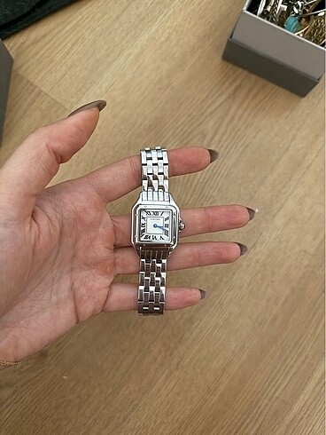 cartier saat
