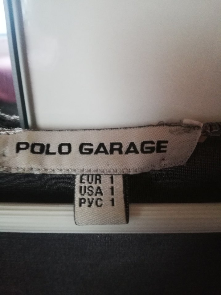 Parlak Gri V Yakalı bluz - Görsel 3