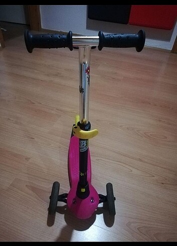 Beden Decathlon scooter