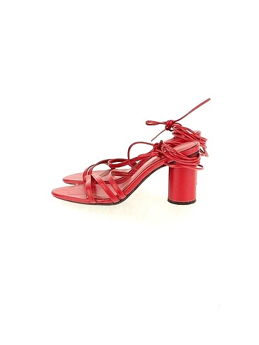 Bershka Sandalet %70 İndirimli.