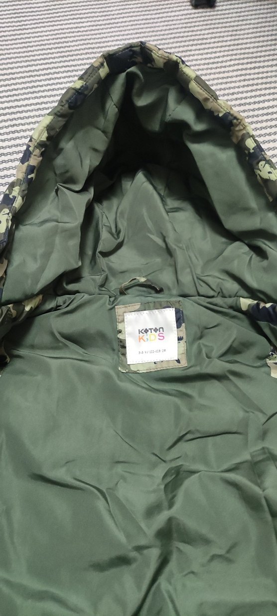 Erkek Çocuk Kamuflaj Desenli Kapüşonlu Yelek - Görsel 5