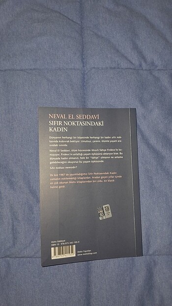  Sıfır Noktasındaki Kadın (Neval El Seddavi)
