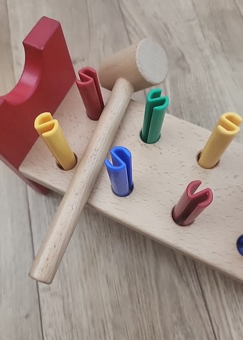 Ikea Renkli Ahşap Çekiçli Eğitici Oyuncak