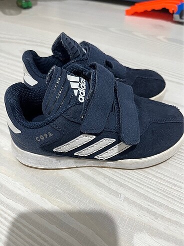 Orjinal adidas