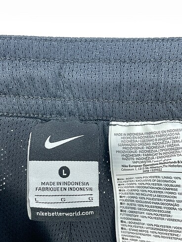 l Beden siyah Renk Nike Eşofman Altı %70 İndirimli.