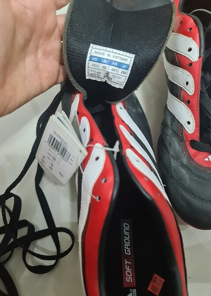Adidas predator metal dişli krampon - Görsel 4