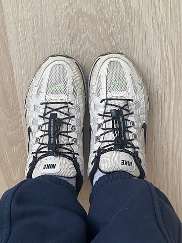 37,5 Beden beyaz Renk Nike P-6000