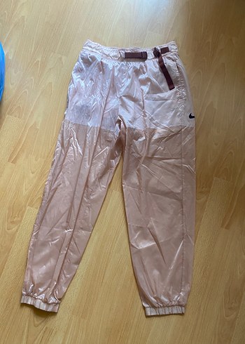 m Beden ten rengi Renk Nike Eşofman