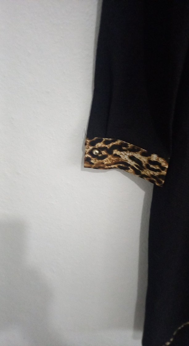 Siyah Leopar Desenli Uzun Kadın Tunik - Görsel 2