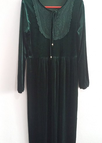 Uzun Kollu Pileli Yeşil Gotik Elbise - Görsel 3