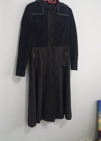 Düğmeli Siyah Uzun Kadın Kaban - Görsel 3