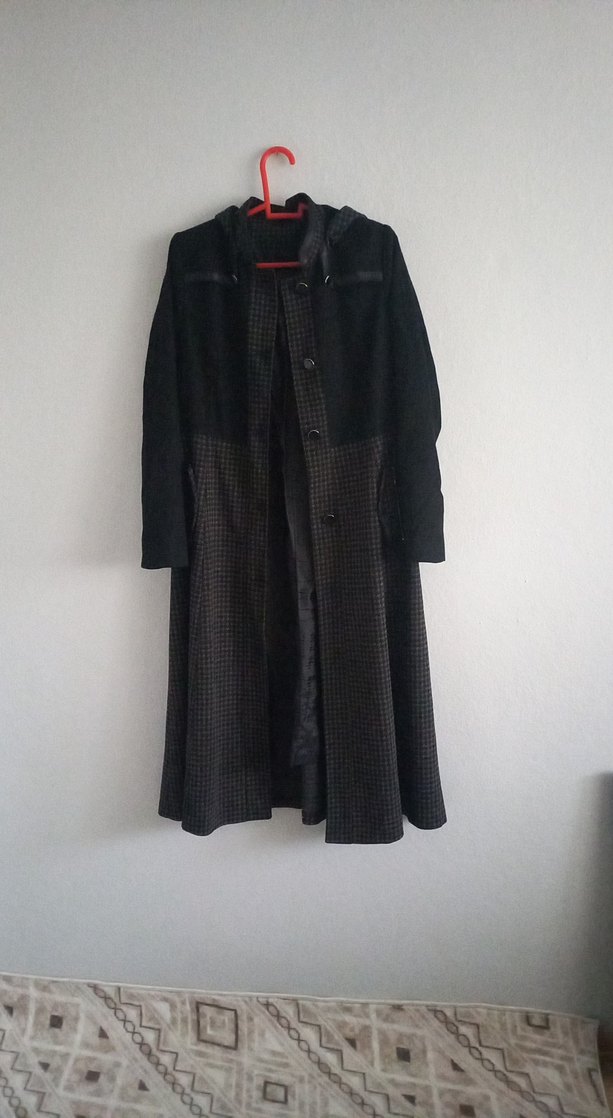 Düğmeli Siyah Uzun Kadın Kaban - Görsel 2