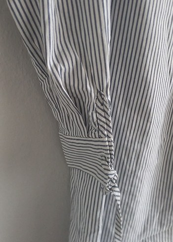 Düğmeli Çizgili Kadın Gömlek - Görsel 2