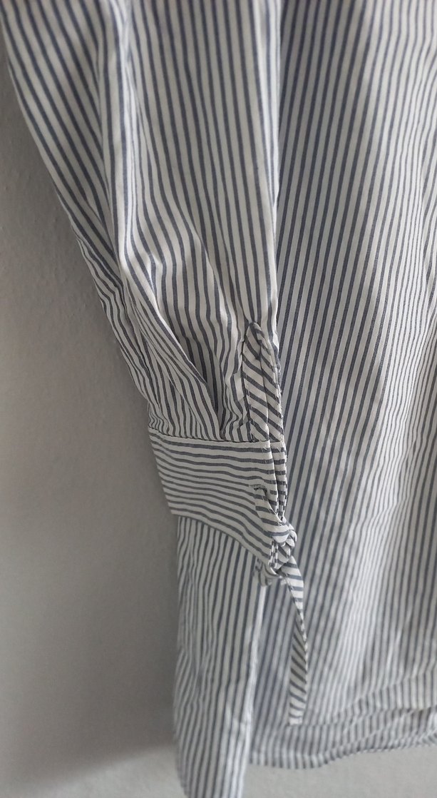 Düğmeli Çizgili Kadın Gömlek - Görsel 2