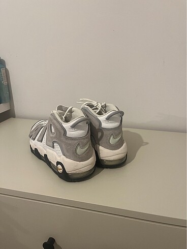 Nike nike air uptempo