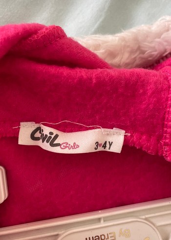 Pembe Püsküllü Nakışlı Kız Panço - Görsel 3