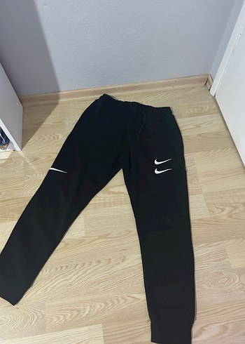 Nike s