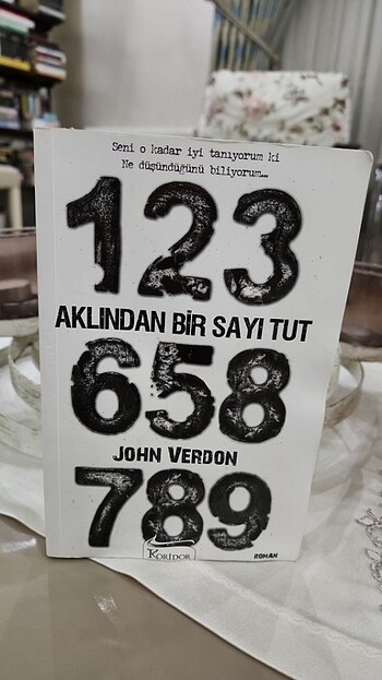 Aklından Bir Sayı Tut, Koridor Yayınları