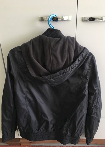 Siyah Fermuarlı Kadın Spor Ceket - Görsel 3