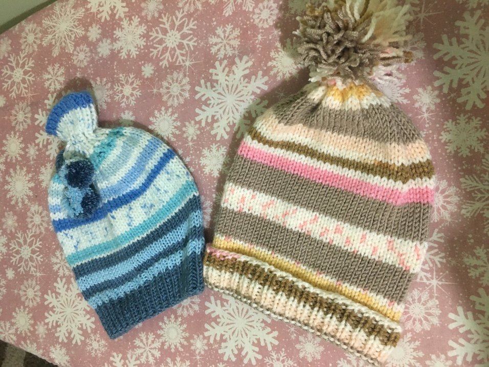 Renkli Örgü Bebek bere - Görsel 2