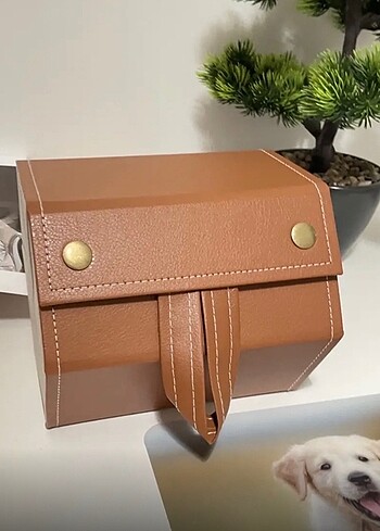 Sheinside GÖZLÜK TAŞIMA ÇANTASI