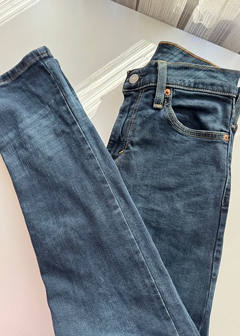 Levi's 512 Erkek Mavi Denim Jean w28 l32 - Görsel 4