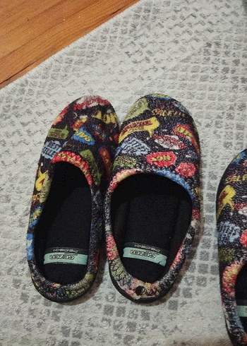 Renkli Desenli Erkek Çocuk Örgü Terlik - Görsel 4