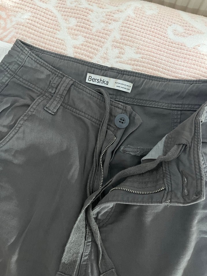 Gri Rahat Kesim Kargo Pantolon - Görsel 2