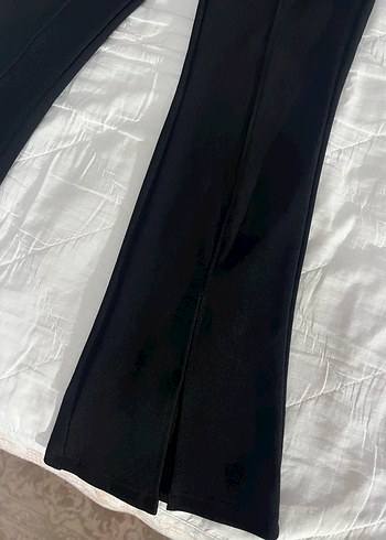 Siyah Pileli ispanyol paça Kumaş Pantolon - Görsel 2