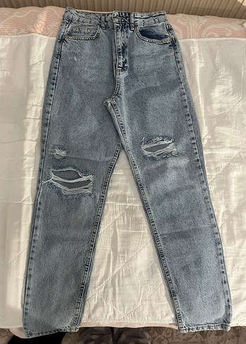 Gri Renk Yırtık Detaylı Kadın Denim Jean - Görsel 2